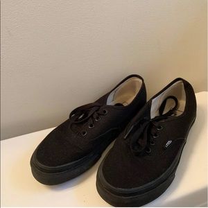 vans black authentic